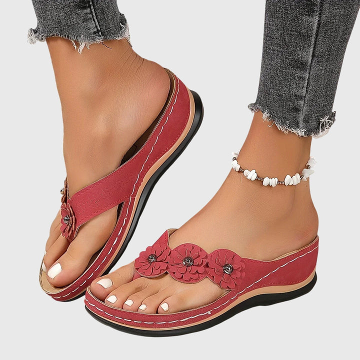 Alexia | Dames Sandalen Sleehak Bloem Teenslipper