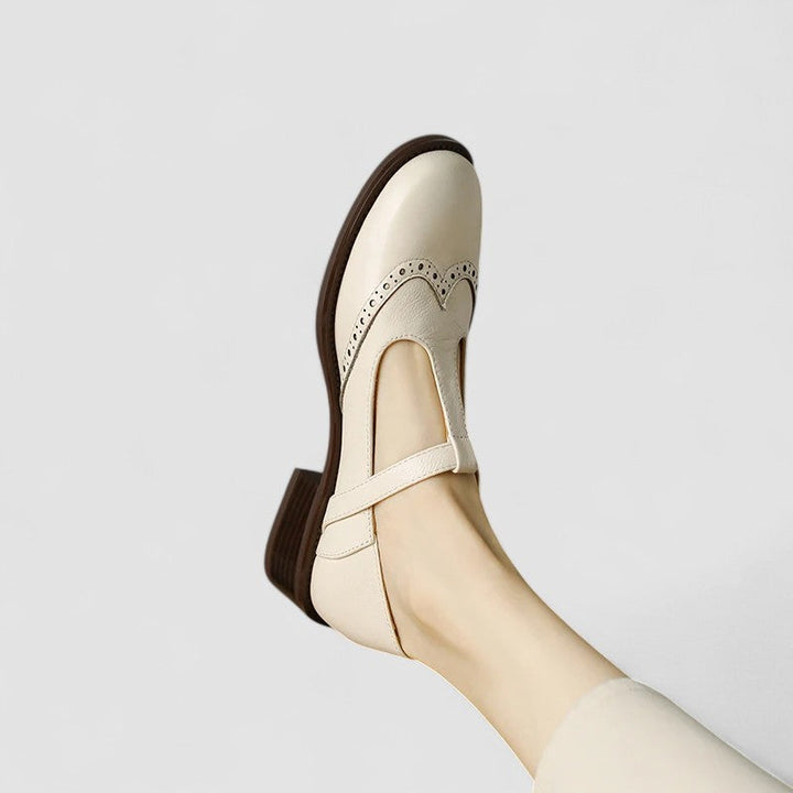 Noor | Dames Mary Jane Brogue T Bar Gesp Leer Blokhak Vintage