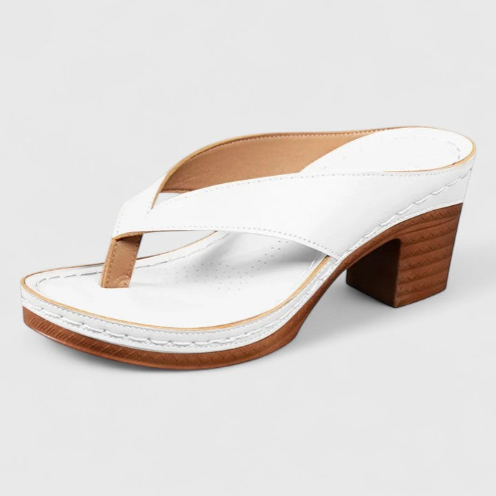 Remi | Dames Sandalen Blokhak Platformzool Teenslipper