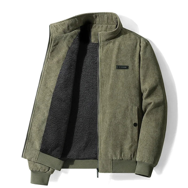 Laurent olijfgroene corduroy winterjas heren, open vooraanzicht met zwarte fleece voering