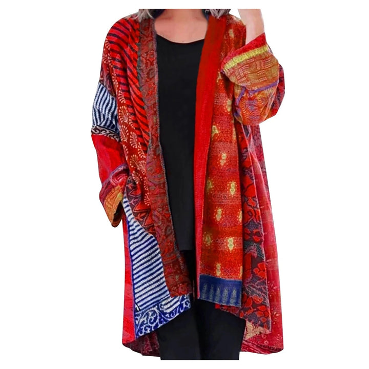 Wietske rood patchwork vest, gedragen vooraanzicht